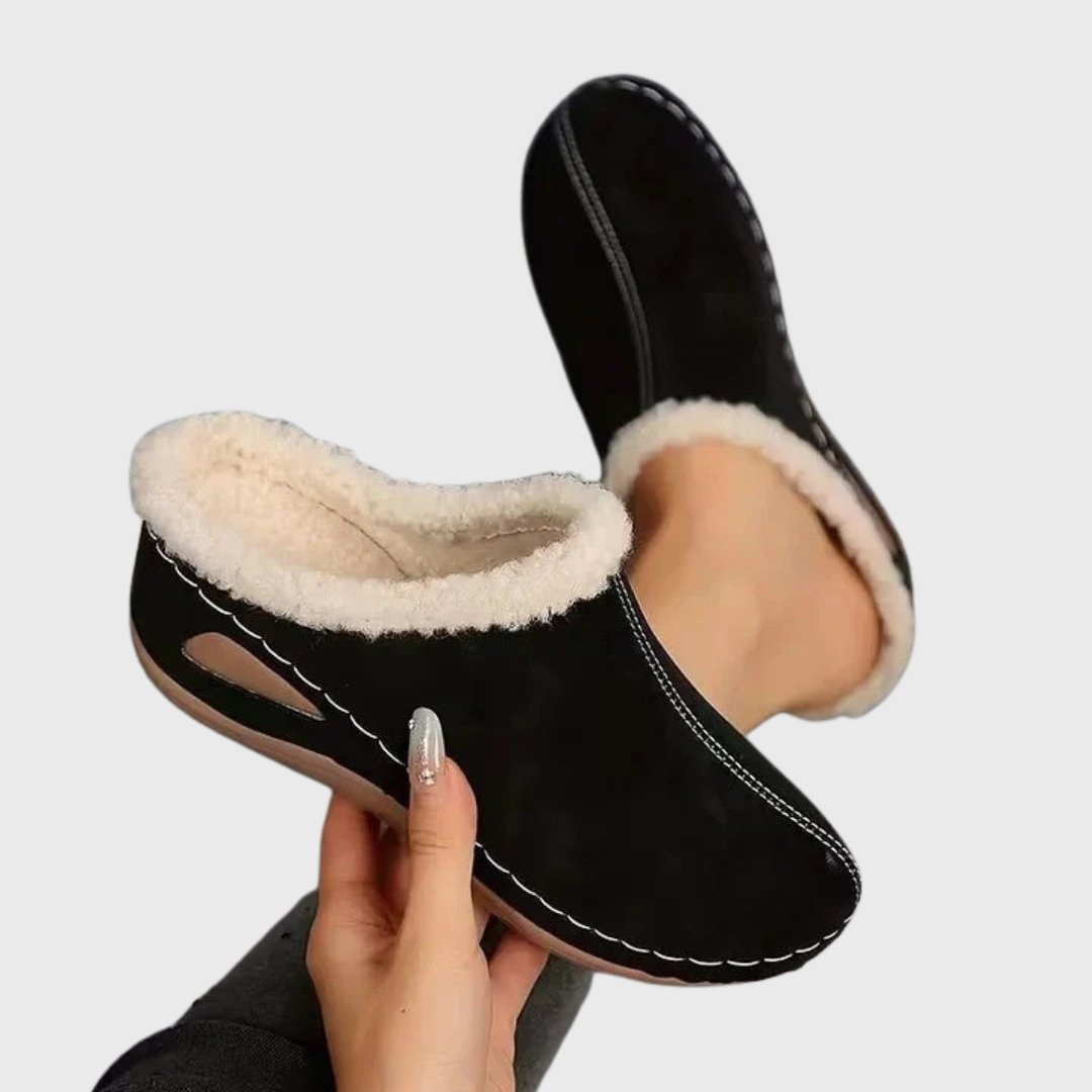 Nova | Karvkattega Slip-On Sandalid